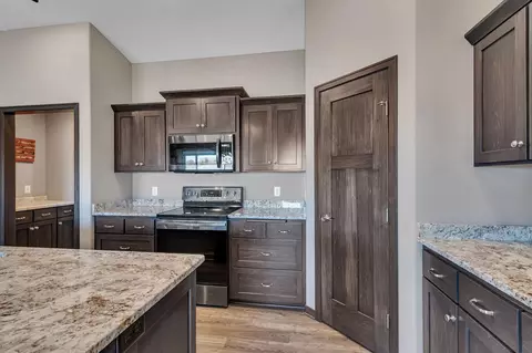Kitchen - 1933 38th St S, Saint Cloud, MN 56301 photo 2 of 5