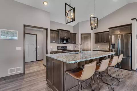 Kitchen - 1933 38th St S, Saint Cloud, MN 56301 photo 3 of 5