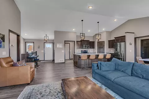 Entry Way - 1933 38th St S, Saint Cloud, MN 56301 photo 2 of 4