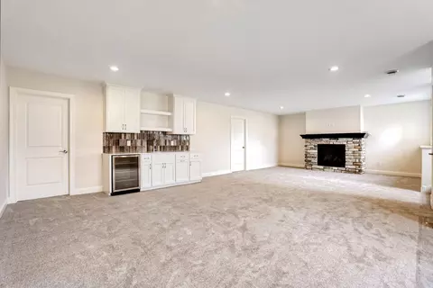 Living - 2931 Trinity Dr, Shakopee, MN 55379 photo 5 of 5