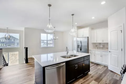Kitchen - 2931 Trinity Dr, Shakopee, MN 55379 photo 2 of 3