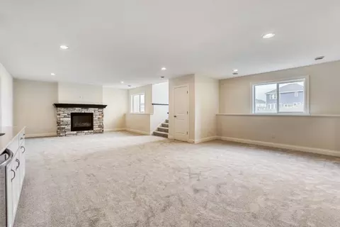 Living - 2931 Trinity Dr, Shakopee, MN 55379 photo 4 of 5