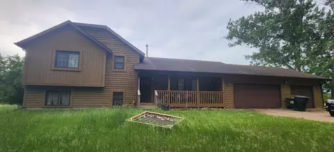 33515 Grand Ave, Stacy, MN 55079