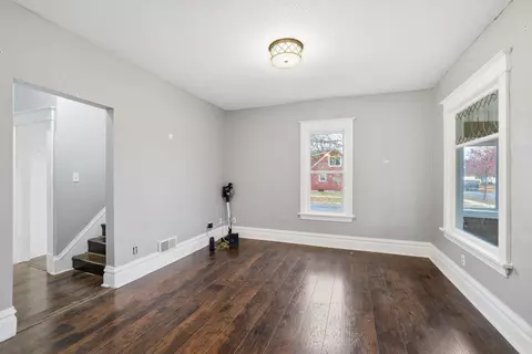 Living - 351 20th Ave N, Saint Cloud, MN 56303 photo 4 of 4