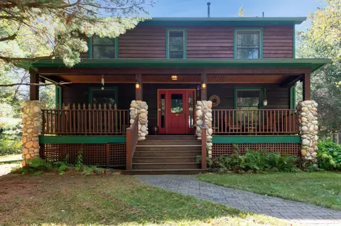 10869 Haycreek Rd, North Branch, MN 55056