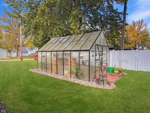 350 1st St E, Tracy, MN 56175 photo 33