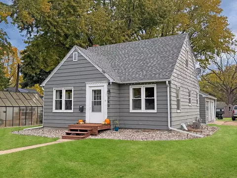 350 1st St E, Tracy, MN 56175 photo 3