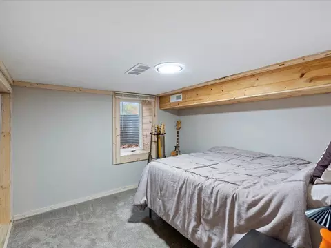 Bedroom - 1202 J St NE, Brainerd, MN 56401 photo 4 of 4