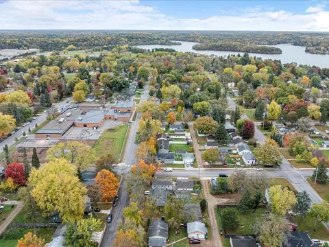 View/Area - 1202 J St NE, Brainerd, MN 56401 photo 1 of 9