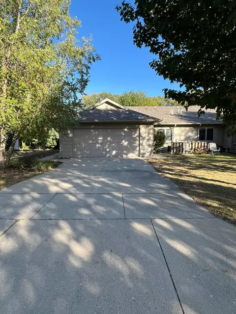 1026 N Buse St N, Fergus Falls, MN 56537