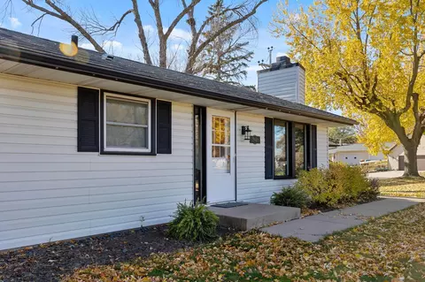 1908 Cedar Ave, White Bear Lake, MN 55110 photo 14
