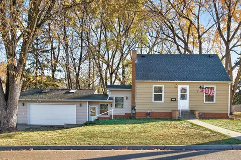 4552 Brunswick Ave N, Crystal, MN 55422