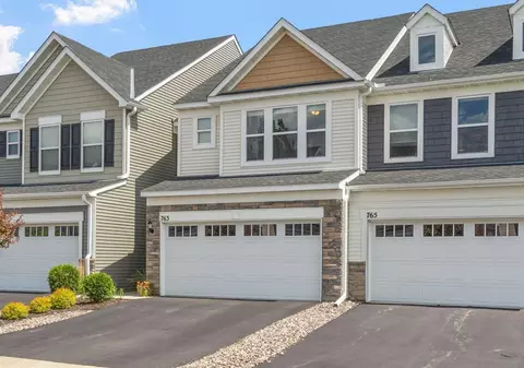 763 Stonegate Rd, Chanhassen, MN 55317