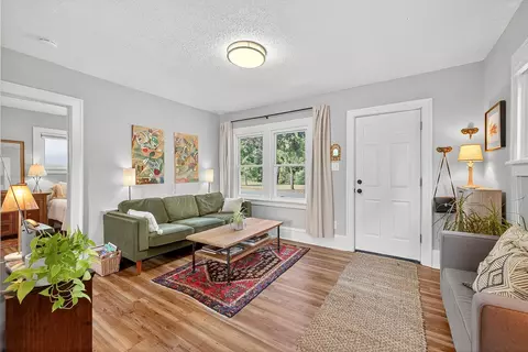3605 E 47th St, Minneapolis, MN 55406 photo 4