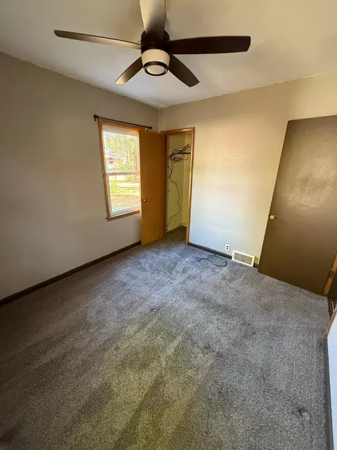 Bedroom - 844 Cedar Ave, Westbrook, MN 56183 photo 4 of 5