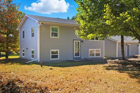 1438 277th Ln NW, Isanti, MN 55040