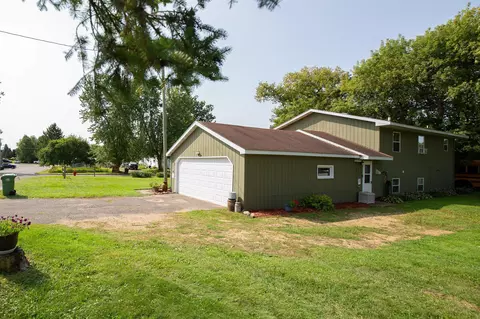 207 1st Ave E, Milltown, WI 54858