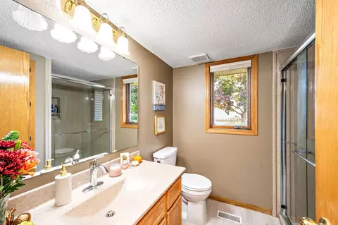 Bath - 16357 Java Ln, Lakeville, MN 55044 photo 1 of 3