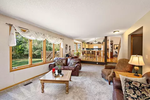 Living - 16357 Java Ln, Lakeville, MN 55044 photo 3 of 4