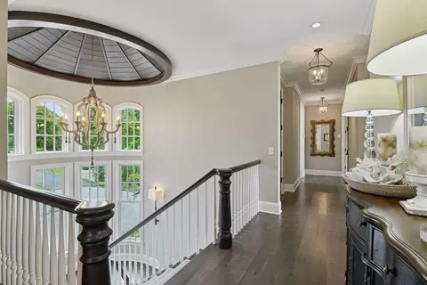 Entry Way - 2789 Pheasant Rd, Excelsior, MN 55331 photo 2 of 4