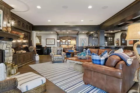 Living - 2789 Pheasant Rd, Excelsior, MN 55331 photo 11 of 13