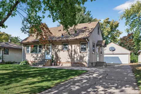 2521 Cowern Pl E, North Saint Paul, MN 55109