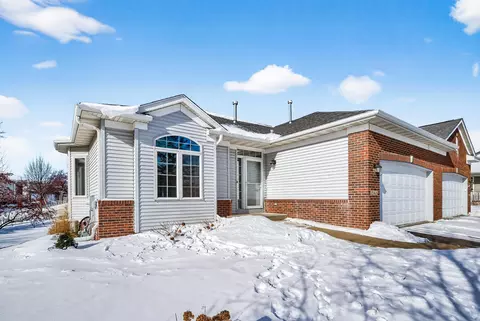 15163 Claret Cir, Rosemount, MN 55068