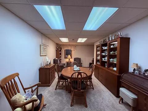 Dining - 1402 William Ave, Montevideo, MN 56265 photo 5 of 7