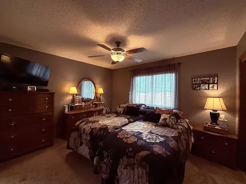 Bedroom - 1402 William Ave, Montevideo, MN 56265 photo 6 of 10