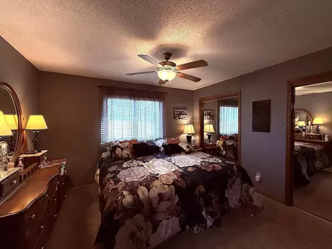 Bedroom - 1402 William Ave, Montevideo, MN 56265 photo 4 of 10