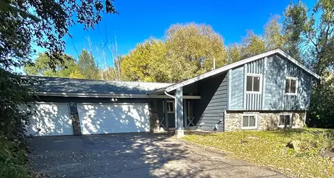 761 116th Ave NE, Blaine, MN 55434