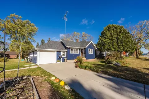 530 3rd Ave SW, Perham, MN 56573