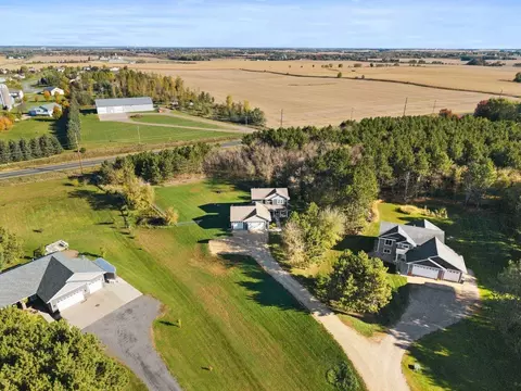 1193 121st St, Roberts, WI 54023