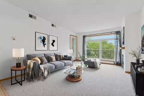 2496 County Road C2 W #303, Roseville, MN 55113