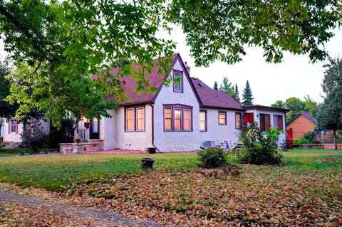 4020 Lake Road Ave, Robbinsdale, MN 55422