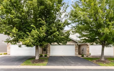 1309 Prairie View Trl, Farmington, MN 55024
