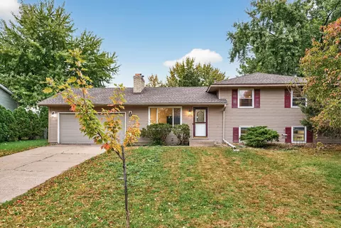 10616 Arrowhead St NW, Coon Rapids, MN 55433