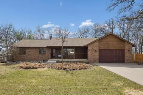 11020 181st St W, Lakeville, MN 55044