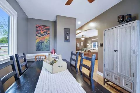 Dining - 611 8th Ave SW, Austin, MN 55912 photo 1 of 3