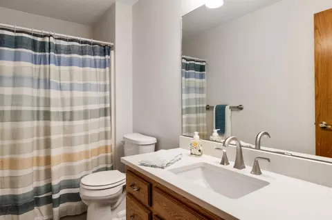 Bath - 24 Mitchell Dr, Faribault, MN 55021 photo 4 of 4