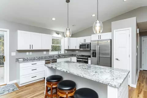 Kitchen - 4541 Ruby Ln NW, Rochester, MN 55901 photo 4 of 5
