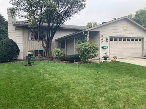 1840 36th St NW, Rochester, MN 55901