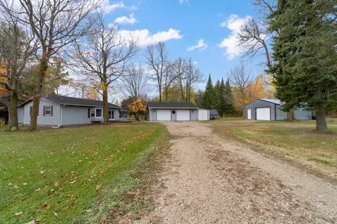 25345 NE Hines Rd NE, Hines, MN 56647