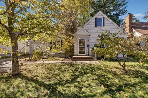 1253 7th Ave N, Saint Cloud, MN 56303
