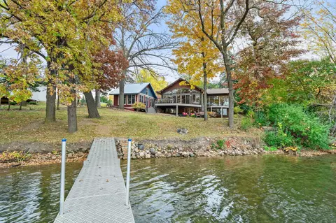 3191 Lake Ln, Arden Hills, MN 55112
