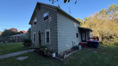 729 Lehrbach Rd, Red Wing, MN 55066