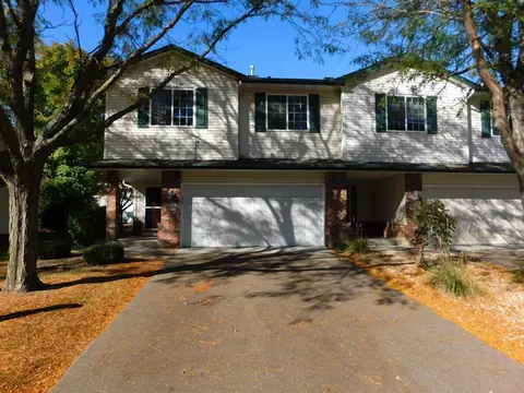 9229 E Point Douglas Ln S, Cottage Grove, MN 55016