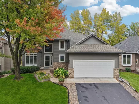 4632 Westwood Ln, Eagan, MN 55122