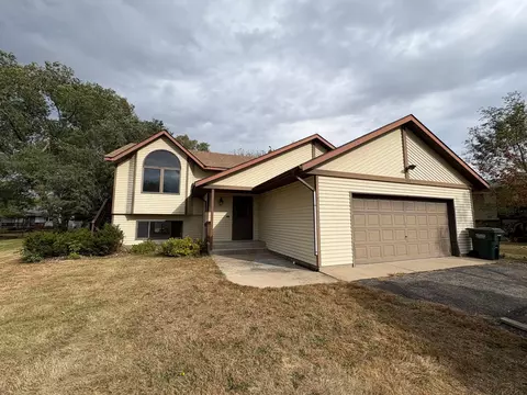 408 4th St NW, Avon, MN 56310