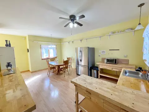 18 S Spring Ave, Springfield, MN 56087 photo 9